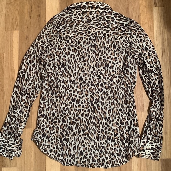 J. Crew The Perfect Shirt Long Sleeve Button Down Leopard Print Women’s XS - Picture 8 of 13